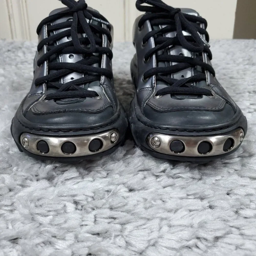 New Rock M.5514 Crater Gray Silver Black Metallic Leather Boots EU Size 39 Punk